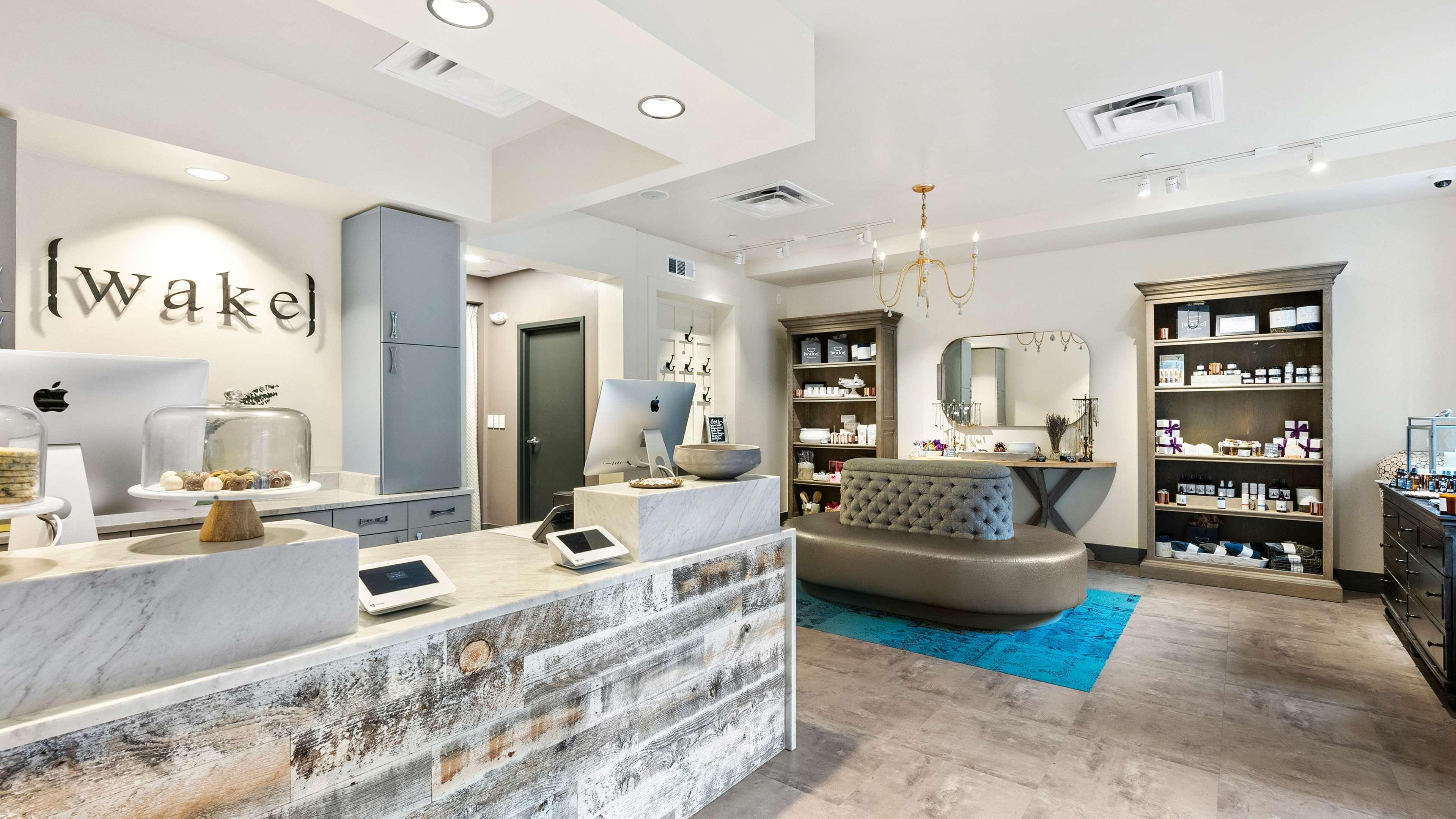 Embassy Suites By Hilton Knoxville Downtown Bagian luar foto